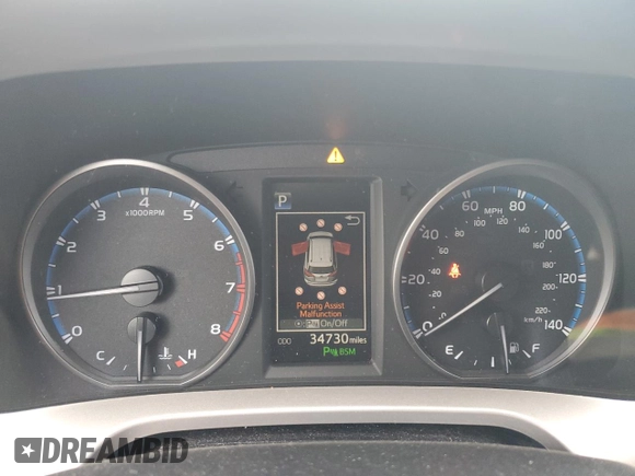 2018 Toyota RAV4 XLE with VIN JTMWFREV0JJ204150, listed as a Copart auction lot 59610825 with 34,730 mi miles and Salvage title. Bid and sale history available at DreamBid. Image 9.