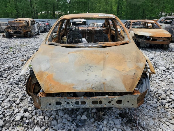 2018 Ford Focus SE z VIN 1FADP3FE4JL265608, wystawiony jako Copart lot #50029575 z przebiegiem Nie podano mil oraz Szkoda całkowita • Salvage title. Historia ofert i sprzedaży dostępna na DreamBid. Obrazek 5.