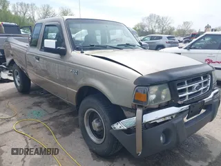 2003 Ford Ranger XL with VIN 1FTYR14U53PB81488, listed as a IAAI auction lot 42021920 with 203,469 mi miles and . Bid and sale history available at carsss.com. Image 1.