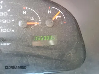 2006 Ford Econoline Passenger XL with VIN 1FBSS31L96HA31338, listed as a Copart auction lot 52942065 with 66,908 mi miles and Salvage Title. Bid and sale history available at carsss.com. Image 9.