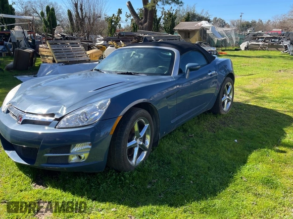 2007 Saturn Sky z VIN 1G8MB35B77Y138485, wystawiony jako Copart lot #46497125 z przebiegiem 90 075 mil mil oraz Szkoda całkowita • Salvage title. Historia ofert i sprzedaży dostępna na DreamBid. Obrazek 2.