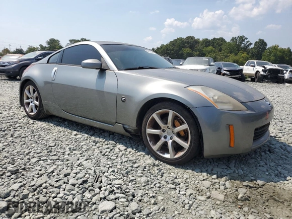 2005 Nissan 350Z with VIN JN1AZ34D85M608232, listed as a Copart auction lot 69145384 with 128,199 mi miles and Clean Title. Bid and sale history available at DreamBid. Image 4.