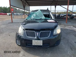 2010 Pontiac Vibe 1SA z VIN 5Y2SP6E80AZ417279, wystawiony jako IAAI lot #41029040 z przebiegiem 150 087 mil mil oraz . Historia ofert i sprzedaży dostępna na DreamBid. Obrazek 13.