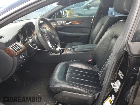 2014 Mercedes-Benz CLS 550 с VIN WDDLJ7DB4EA124973, выставлен на аукционе Copart как лот 60660305 с пробегом 138 890 миль миль и Списание • Salvage title. История ставок и продаж доступна на DreamBid. Изображение 7.