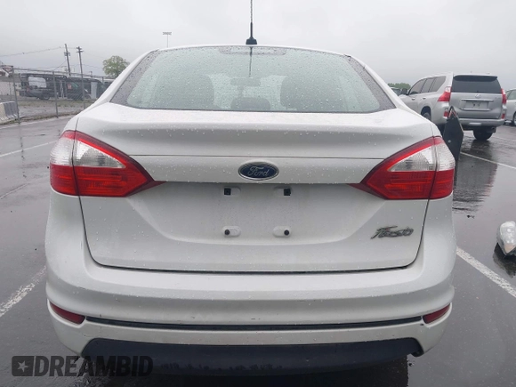 2016 Ford Fiesta S с VIN 3FADP4AJ1GM205836, выставлен на аукционе IAAI как лот 42267013 с пробегом 96 778 миль миль и . История ставок и продаж доступна на DreamBid. Изображение 16.