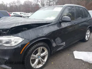2017 BMW X5 xDrive35i z VIN 5UXKR0C36H0V76948, wystawiony jako IAAI lot #41015734 z przebiegiem 114 626 mil mil oraz . Historia ofert i sprzedaży dostępna na DreamBid. Obrazek 14.