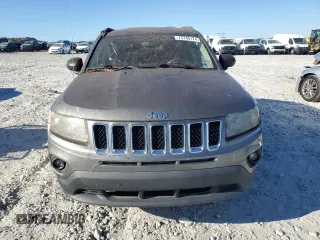 2013 Jeep Compass Sport with VIN 1C4NJCBA1DD131138, listed as a Copart auction lot 73746174 with 118,631 mi miles and Salvage Title. Bid and sale history available at carsss.com. Image 5.