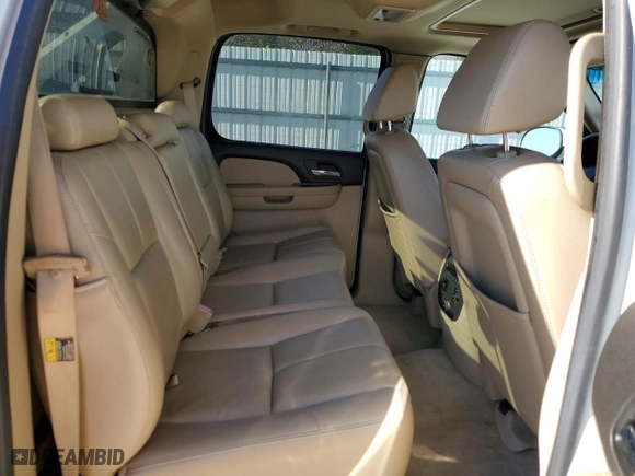 2007 Chevrolet Avalanche LT w/2LT with VIN 3GNEC12J57G164799, listed as a Copart auction lot 82043054 with 243,559 mi miles and Clean Title. Bid and sale history available at carsss.com. Image 10.