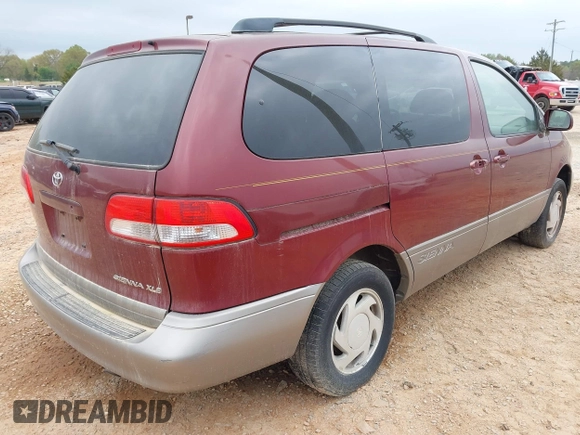2002 Toyota Sienna LE with VIN 4T3ZF13C12U437425, listed as a IAAI auction lot 41157987 with 200,309 mi miles. Bid and sale history available at carsss.com. Image 4.