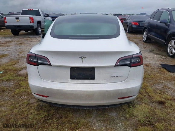 2022 Tesla Model 3 Long Range with VIN 5YJ3E1EBXNF267363, listed as a IAAI auction lot 40494604 with NaN miles. Bid and sale history available at carsss.com. Image 16.