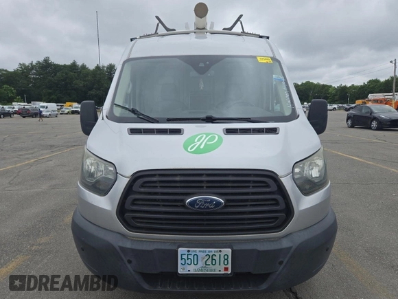 2016 Ford Transit Cargo with VIN 1FTYE1CM3GKB49266, listed as a IAAI auction lot 42666703 with 122,037 mi miles and . Bid and sale history available at DreamBid. Image 17.