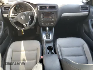 2013 Volkswagen Jetta Hybrid SE with VIN 3VW637AJ3DM303498, listed as a Copart auction lot 63505045 with 160,777 mi miles and Clean title. Bid and sale history available at DreamBid. Image 8.