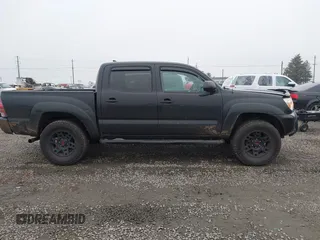 2014 Toyota Tacoma with VIN 3TMLU4EN4EM159363, listed as a IAAI auction lot 41337909 with 123,362 mi miles. Bid and sale history available at carsss.com. Image 13.
