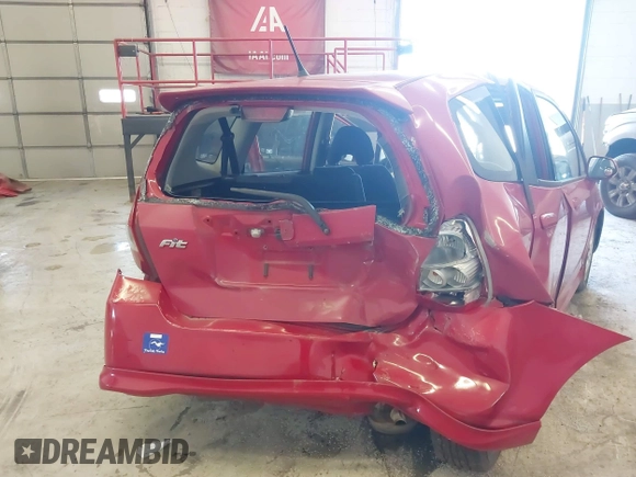 2007 Honda Fit Sport with VIN JHMGD37617S001346, listed as a IAAI auction lot 41825351 with 233,735 mi miles. Bid and sale history available at carsss.com. Image 6.