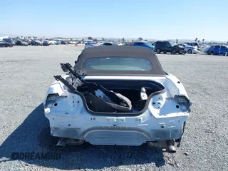 2019 Ford Mustang EcoBoost z VIN 1FATP8UH4K5109225, wystawiony jako IAAI lot #42313595 z przebiegiem Nie podano mil oraz . Historia ofert i sprzedaży dostępna na DreamBid. Obrazek 15.