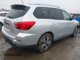 2017 Nissan Pathfinder Platinum with VIN 5N1DR2MM3HC649569, listed as a IAAI auction lot 42167166 with 150,815 mi miles and . Bid and sale history available at DreamBid. Image 4.