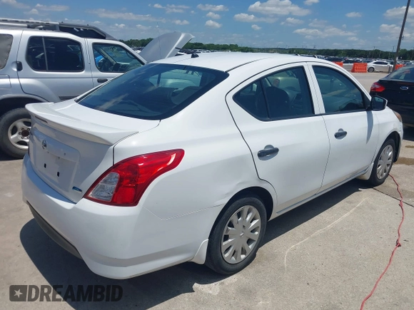 2016 Nissan Versa S с VIN 3N1CN7AP4GL899822, выставлен на аукционе IAAI как лот 42462612 с пробегом 97 896 миль миль и . История ставок и продаж доступна на DreamBid. Изображение 4.
