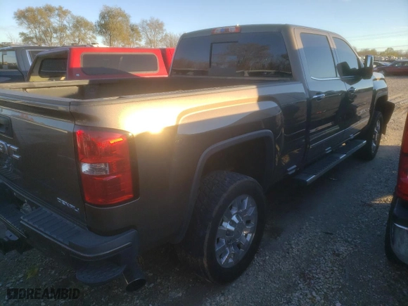 2015 GMC Sierra 2500HD available WiFi Denali with VIN 1GT120E86FF635582, listed as a Copart auction lot 78378674 with NaN miles and Salvage Title. Bid and sale history available at carsss.com. Image 3.