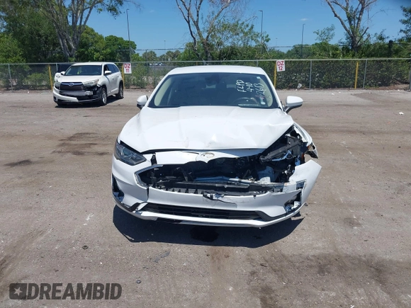 2020 Ford Fusion SE with VIN 3FA6P0HD1LR132613, listed as a IAAI auction lot 42051569 with 48,324 mi miles and . Bid and sale history available at carsss.com. Image 12.