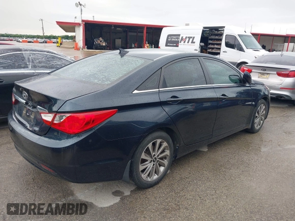2013 Hyundai Sonata GLS with VIN 5NPEB4AC3DH504969, listed as a IAAI auction lot 42184048 with 153,702 mi miles and . Bid and sale history available at carsss.com. Image 4.