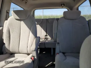 2006 Kia Sedona LX with VIN KNDMB233366031908, listed as a Copart auction lot 70193774 with 99,635 mi miles and Clean Title. Bid and sale history available at carsss.com. Image 10.
