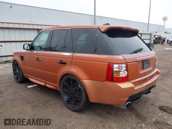 2008 Land Rover Range Rover Sport SC with VIN SALSH23428A131165, listed as a IAAI auction lot 41202538 with 132,993 mi miles. Bid and sale history available at carsss.com. Image 3.