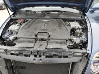 2019 Bentley Bentayga V8 z VIN SJAAM2ZV5KC024865, wystawiony jako Copart lot #42869533 z przebiegiem 23 687 mil mil oraz . Historia ofert i sprzedaży dostępna na DreamBid. Obrazek 12.
