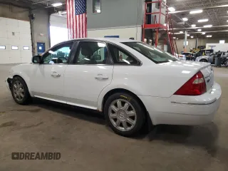 2007 Ford Five Hundred Limited with VIN 1FAHP25127G156270, listed as a Copart auction lot 57821885 with 45,796 mi miles and Salvage title. Bid and sale history available at DreamBid. Image 2.