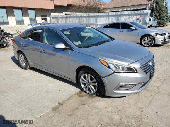 2015 Hyundai Sonata 2.4L SE with VIN 5NPE24AF1FH064182, listed as a Copart auction lot 52184035 with 105,906 mi miles and Salvage Title. Bid and sale history available at carsss.com. Image 4.