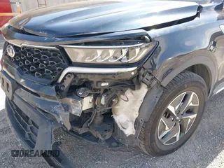2021 Kia Sorento S with VIN KNDRG4LG5M5057404, listed as a IAAI auction lot 42170297 with 108,623 mi miles and . Bid and sale history available at DreamBid. Image 6.