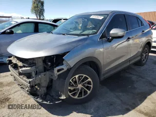 2020 Mitsubishi Eclipse Cross ES z VIN JA4AS3AA7LZ035801, wystawiony jako Copart lot #49165625 z przebiegiem 70 702 mil mil oraz Szkoda całkowita • Salvage title. Historia ofert i sprzedaży dostępna na DreamBid. Obrazek 1.