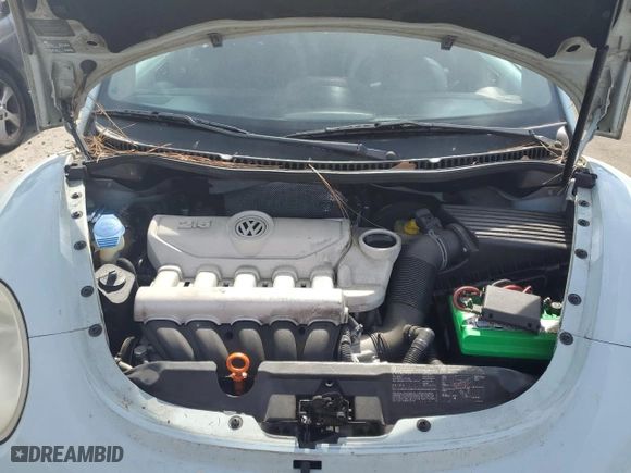 2006 Volkswagen New Beetle Convertible with VIN 3VWRF31Y76M331463, listed as a Copart auction lot 87394034 with 101,136 mi miles and Clean Title. Bid and sale history available at carsss.com. Image 11.
