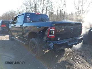 2024 Ram 2500 Big Horn with VIN 3C6UR5DJ9RG269153, listed as a IAAI auction lot 41777937 with 25,060 mi miles. Bid and sale history available at carsss.com. Image 3.