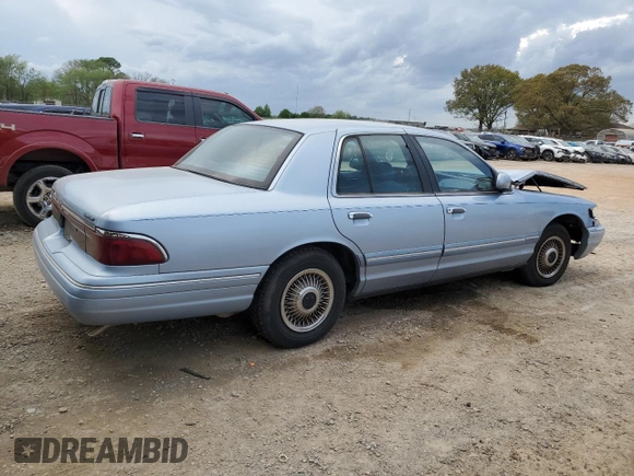 1997 Mercury Grand Marquis GS z VIN 2MELM74W2VX642879, wystawiony jako Copart lot #51464035 z przebiegiem 117 860 mil mil oraz Szkoda całkowita • Salvage title. Historia ofert i sprzedaży dostępna na DreamBid. Obrazek 3.