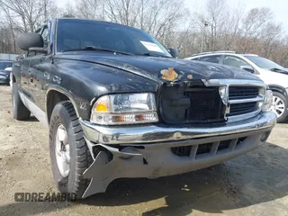 2000 Dodge Dakota Sport with VIN 1B7GL2AX8YS790208, listed as a IAAI auction lot 41613640 with 365,198 mi miles and . Bid and sale history available at DreamBid. Image 17.