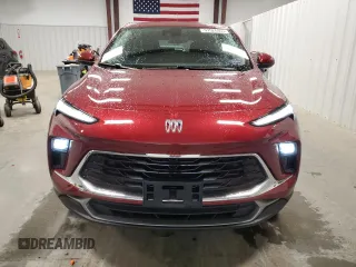 2024 Buick Encore GX Preferred z VIN KL4AMCSL4RB001410, wystawiony jako Copart lot #57526955 z przebiegiem 2 565 mil mil oraz Szkoda całkowita • Salvage title. Historia ofert i sprzedaży dostępna na DreamBid. Obrazek 5.