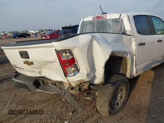 2017 Chevrolet Colorado 2WD WT z VIN 1GCGSBEN0H1212556, wystawiony jako IAAI lot #42251667 z przebiegiem 213 626 mil mil oraz . Historia ofert i sprzedaży dostępna na DreamBid. Obrazek 6.
