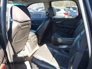 2008 Cadillac Escalade with VIN 1GYEC63828R134754, listed as a IAAI auction lot 41637495 with 228,755 mi miles. Bid and sale history available at carsss.com. Image 8.