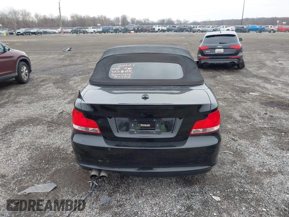 2011 BMW 1 Series 128i with VIN WBAUN1C5XBVH82457, listed as a IAAI auction lot 41173785 with Not provided miles and . Bid and sale history available at DreamBid. Image 16.