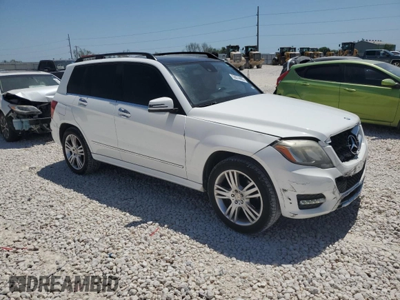 2014 Mercedes-Benz GLK 350 with VIN WDCGG5HB5EG227691, listed as a Copart auction lot 53074465 with 203,658 mi miles and Clean Title. Bid and sale history available at carsss.com. Image 4.