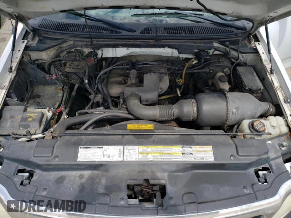 2000 Ford F-250 XL with VIN 1FTNW20F42EA99285, listed as a Copart auction lot 51922304 with 156,073 mi miles and Non Repairable. Bid and sale history available at DreamBid. Image 11.