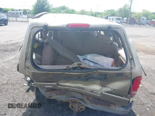2001 Ford Explorer Sport с VIN 1FMCU70E21UB80402, выставлен на аукционе IAAI как лот 42190550 с пробегом 148 846 миль миль и . История ставок и продаж доступна на DreamBid. Изображение 6.