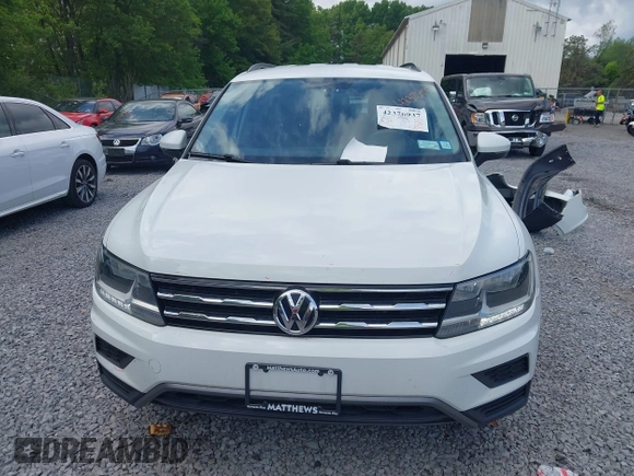 2018 Volkswagen Tiguan S с VIN 3VV1B7AX6JM052719, выставлен на аукционе IAAI как лот 42376937 с пробегом 91 429 миль миль и . История ставок и продаж доступна на DreamBid. Изображение 13.