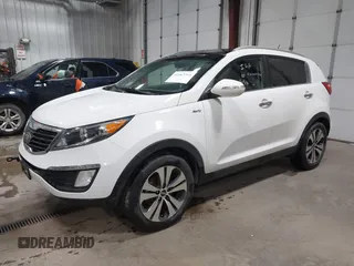 2013 Kia Sportage EX с VIN KNDPCCA28D7460687, выставлен на аукционе IAAI как лот 42467394 с пробегом 84 145 миль миль и . История ставок и продаж доступна на DreamBid. Изображение 2.