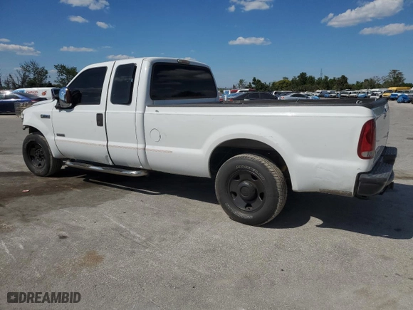 2006 Ford Super Duty F-250 XL with VIN 1FTSX20PX6ED12335, listed as a Copart auction lot 50891845 with 196,720 mi miles and Salvage Title. Bid and sale history available at carsss.com. Image 2.