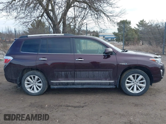 2012 Toyota Highlander Limited с VIN JTEDC3EH2C2009201, выставлен на аукционе IAAI как лот 41686684 с пробегом 186 405 миль миль и . История ставок и продаж доступна на DreamBid. Изображение 13.