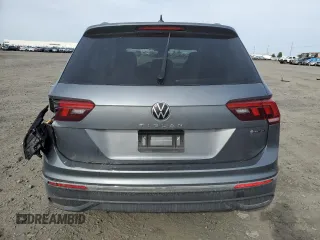 2024 Volkswagen Tiguan S с VIN 3VVFB7AXXRM166367, выставлен на аукционе Copart как лот 52639295 с пробегом Не указан миль и Списание • Salvage title. История ставок и продаж доступна на DreamBid. Изображение 6.