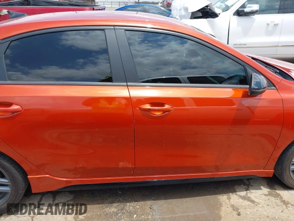 2021 Kia Forte GT-Line with VIN 3KPF34AD5ME367970, listed as a IAAI auction lot 42419374 with 40,154 mi miles and . Bid and sale history available at DreamBid. Image 13.