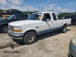 1993 Ford F-150 with VIN 1FTEX15N1PKA61996, listed as a Copart auction lot 64286795 with 153,068 mi miles and Clean title. Bid and sale history available at DreamBid. Image 1.