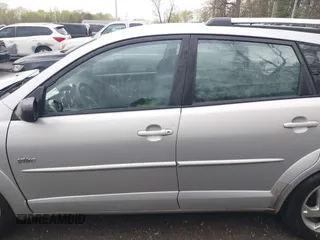 2004 Pontiac Vibe with VIN 5Y2SL64884Z462830, listed as a IAAI auction lot 42032992 with 239,464 mi miles. Bid and sale history available at carsss.com. Image 15.